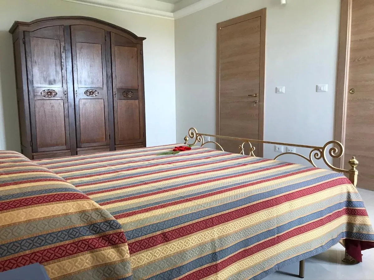 B&B Bee Frascati 0*,